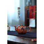 静坐罗汉